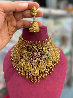 Divine Lakshmi Temple Jewellery Choker Set