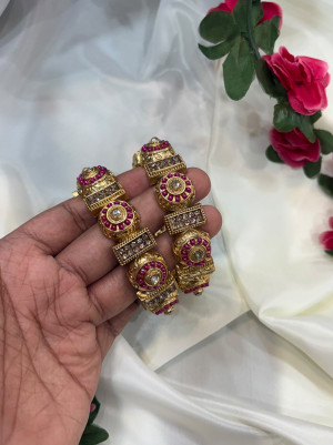Heritage Ruby Gold Bangles