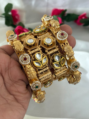 Elephant Kundan Gold Stack (Single Hand)