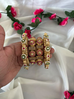 Heritage Elephant Ruby Stack (Single Hand)